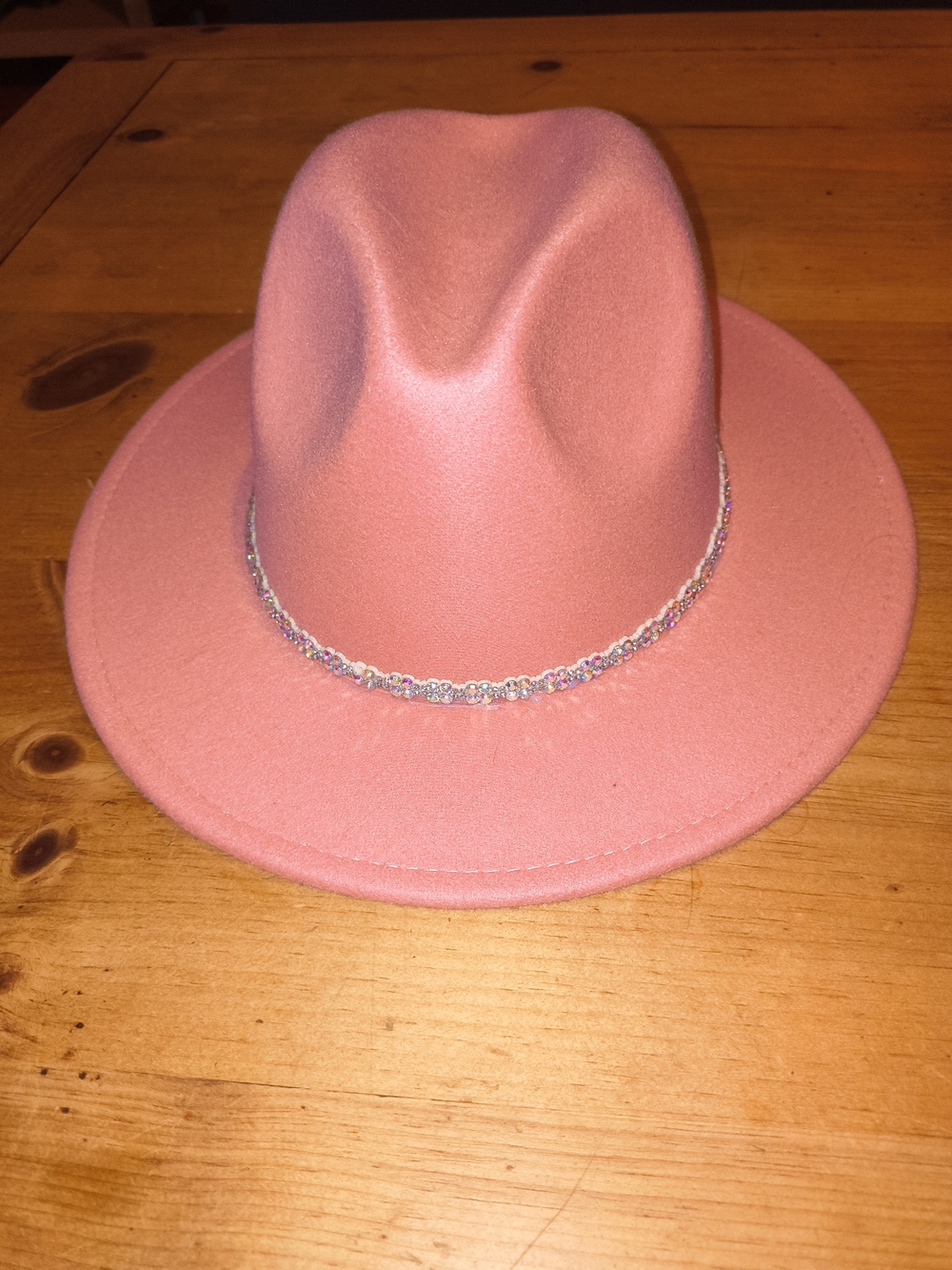 Women's Pink Felt Fedora with Rhinestone Chain
